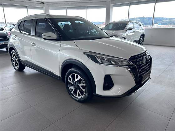NISSAN KICKS 1.6 16V FLEXSTART SENSE XTRONIC NISSAN KICKS 1.6 16V FLEXSTART SENSE XTRONIC